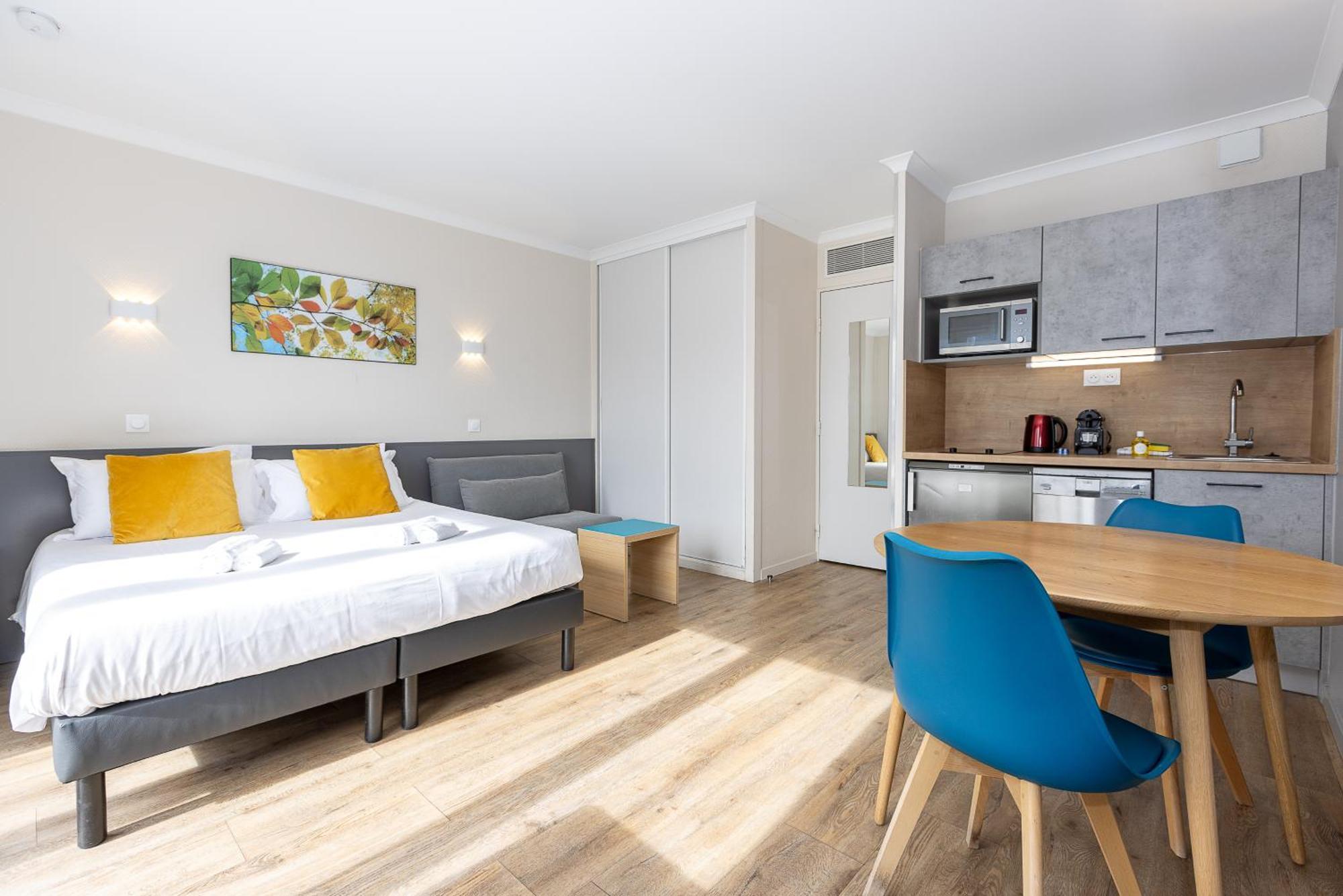 Star Of Life Apartment Курбьовоа Екстериор снимка